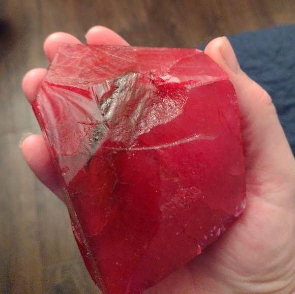 3767.7 Ct Uncut natural Earth mined massive Red Ruby - Picture 3 of 6